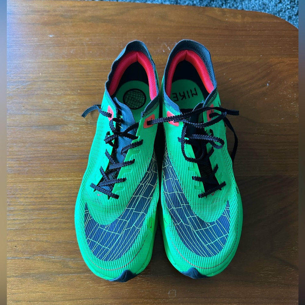 Nike ZoomX Vaporfly Next% 2
Ekiden Scream Green